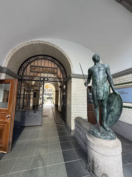 Afrikahaus - Große Reichenstraße