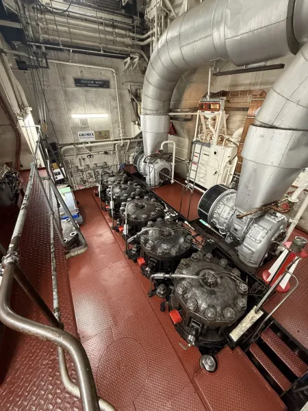 Der Motorraum der Cap San Diego