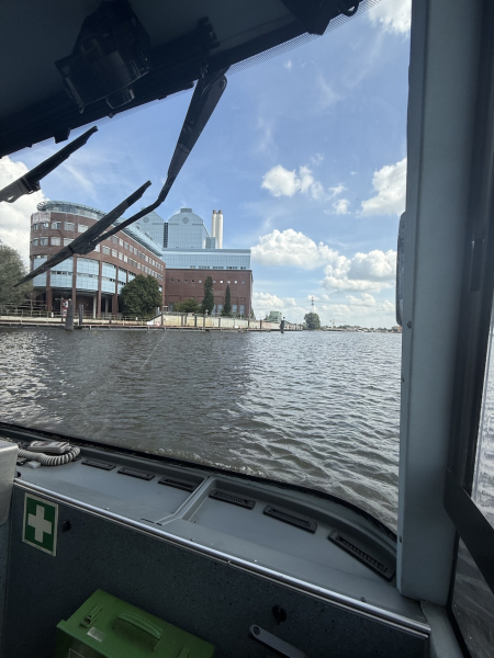 Hafencity Riverbus – Amphibische Stadtkreuzfahrt in Hamburg