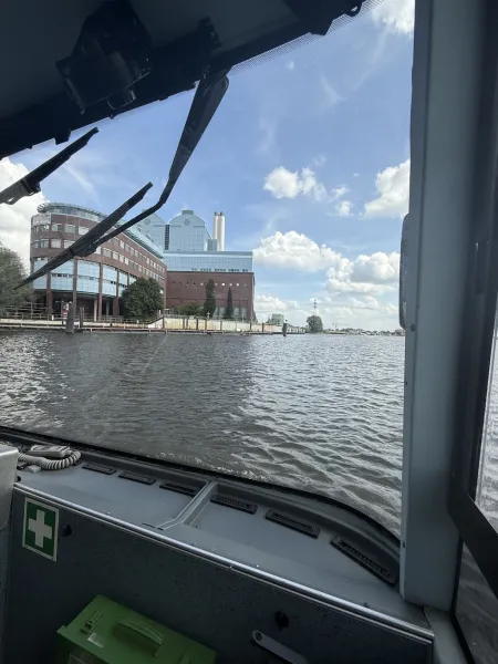 Hafencity Riverbus – Amphibische Stadtkreuzfahrt in Hamburg